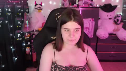 amyvibes online show from 10.28.25