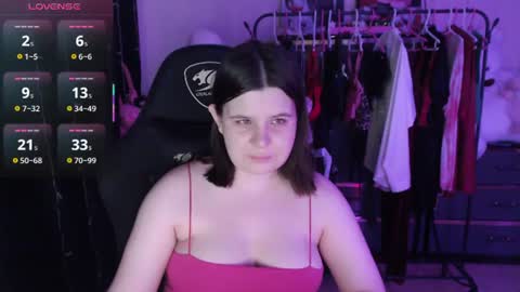 Snapshot of amyvibes chatting on 06.20.26 amyvibes online show from 06.20.26
