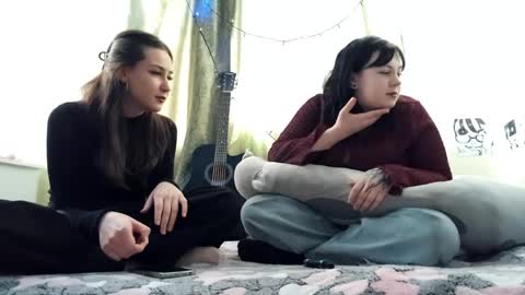 Snapshot of amywinks chatting on 04.16.26 amywinks online show from 04.16.26