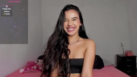 Snapshot of amyy_28 chatting on 05.16.26 Amyy online show from 05.16.26
