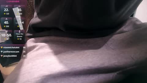 A online show from 03.04.25