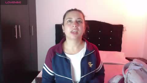 ana_arms_ online show from 04.02.26