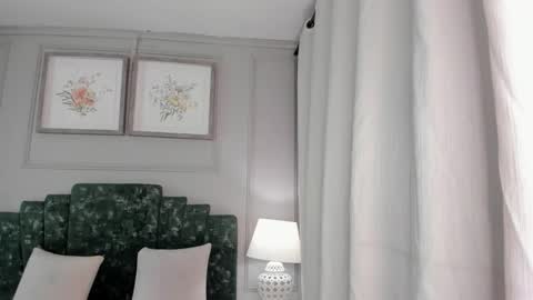 Ana  online show from 12.22.25