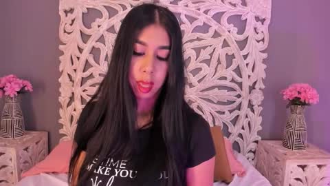 Ana Gonzalez online show from 11.24.25