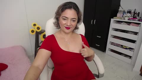 Snapshot of ana_hotmilf chatting on 12.07.24 Ana online show from 12.07.24