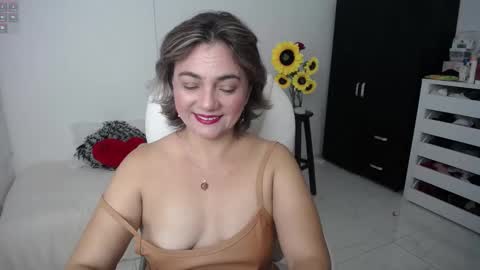 Snapshot of ana_hotmilf chatting on 03.09.25 Ana online show from 03.09.25