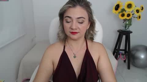 Snapshot of ana_hotmilf chatting on 09.11.25 Ana online show from 09.11.25