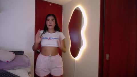 Ana online show from 10.28.25