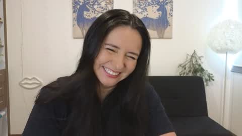 Ana Melissa online show from 12.15.24