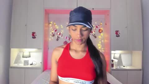 anaacollins_ online show from 12.16.25