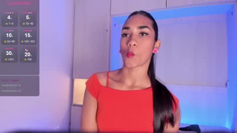 anaacollins_ online show from 02.04.26