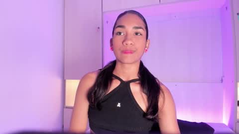 anaacollins_ online show from 02.24.26