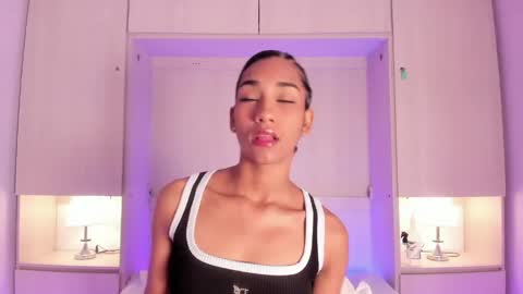Snapshot of anaacollins_ chatting on 05.14.26 anaacollins_ online show from 05.14.26
