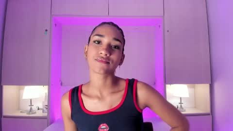 Snapshot of anaacollins_ chatting on 05.19.26 anaacollins_ online show from 05.19.26