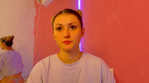 anaayss online show from 10.23.25