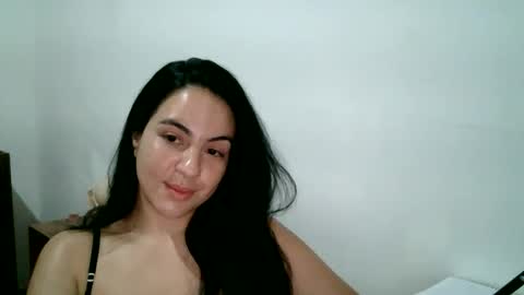 anabelenogueira1 online show from 05.27.26
