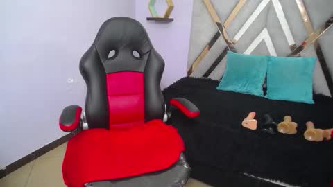 Anabella online show from 10.20.25