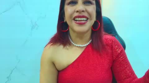 Snapshot of anabella_thompson chatting on 05.15.26 Anabella online show from 05.15.26