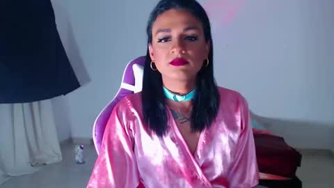 Snapshot of anabellabonariva chatting on 01.09.25 Anabella online show from 01.09.25