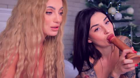 Snapshot of anabellastar chatting on 12.29.24 anabellastar online show from 12.29.24