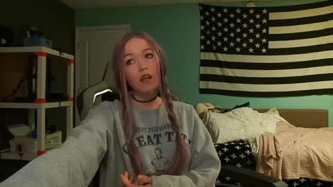 Anabelleleigh online show from 12.03.25