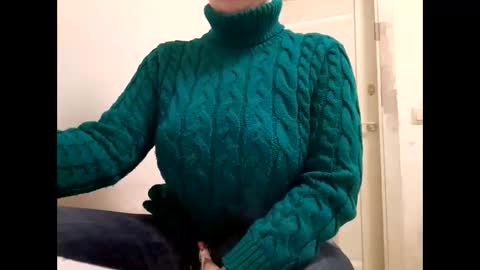 Snapshot of anabellovee chatting on 01.25.25 ANABELLOVEE online show from 01.25.25