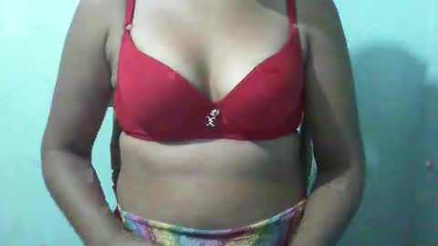 Snapshot of anacarada chatting on 01.18.26 anacarada online show from 01.18.26