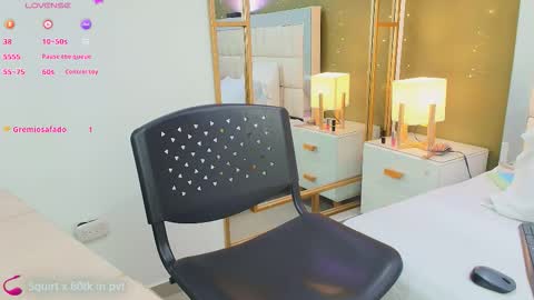 Anahi  online show from 10.08.25