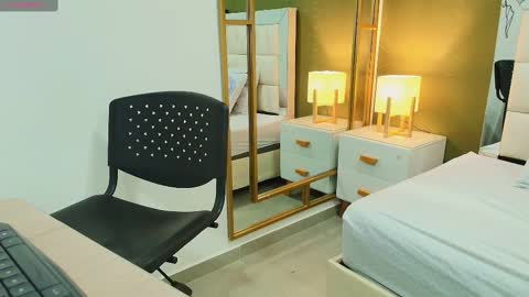 Anahi  online show from 10.31.25