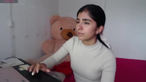 Anahi Browns online show from 01.07.26