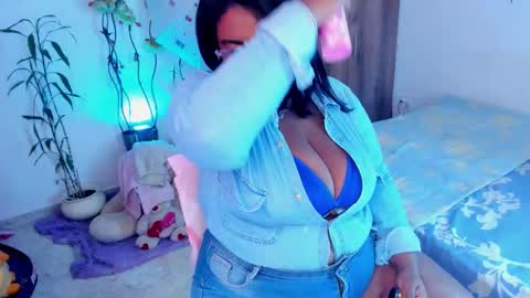 anai_valentinex online show from 03.22.26