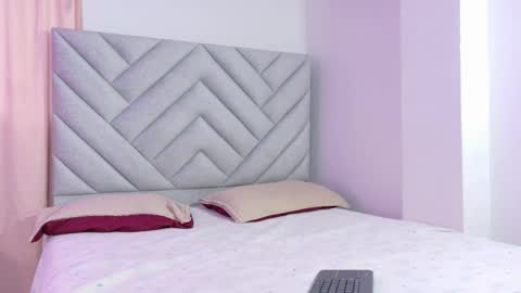 anaisdream_ online show from 02.24.26