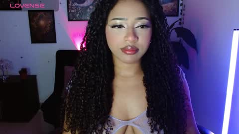      help me to get 100 thumps up  online show from 12.16.25