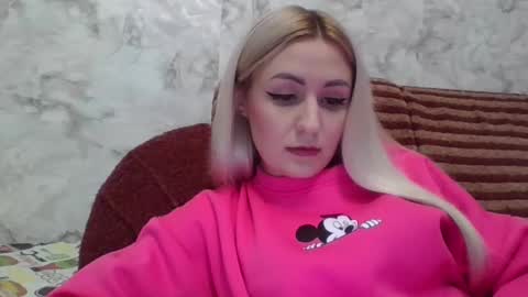 Snapshot of analqueen2024 chatting on 12.05.24 analqueen2024 online show from 12.05.24