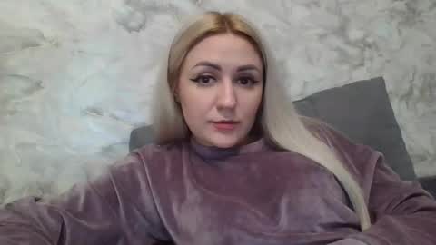 Snapshot of analqueen2024 chatting on 03.01.25 analqueen2024 online show from 03.01.25
