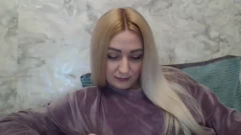 Snapshot of analqueen2024 chatting on 12.03.25 analqueen2024 online show from 12.03.25