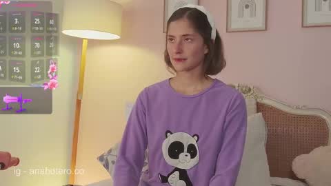 Ana Mara Botero online show from 03.05.25