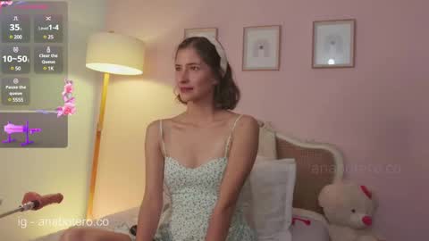 Ana Mara Botero online show from 03.12.25