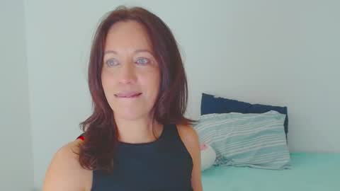 Snapshot of anapereira12 chatting on 05.06.26 anapereira12 online show from 05.06.26