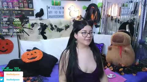 Anastasia Redgrave online show from 11.01.25