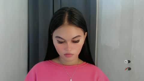 Snapshot of anaruru_ chatting on 07.04.26 ANA online show from 07.04.26