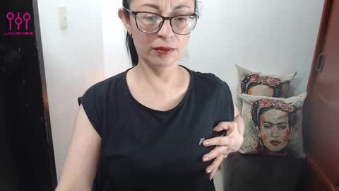 Snapshot of anasstaciaevanss chatting on 02.12.25 Anastacia online show from 02.12.25