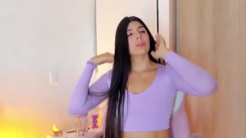 Anastacia online show from 12.22.24