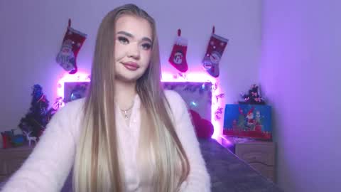 Snapshot of anastacyyellig chatting on 12.14.25 anastacyyellig online show from 12.14.25