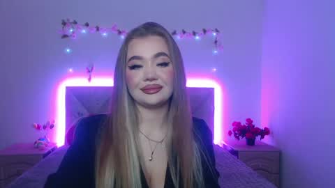 anastacyyellig online show from 04.14.26
