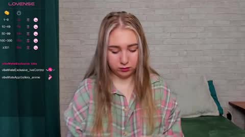 Snapshot of anastasia_gold1 chatting on 06.08.26 anna online show from 06.08.26