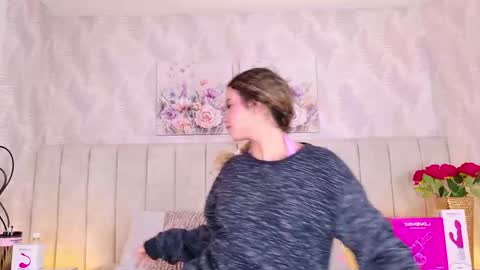 Snapshot of anastasia_steelegb chatting on 04.22.26 Mia online show from 04.22.26