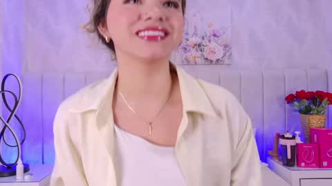 Snapshot of anastasia_steelegb chatting on 05.29.26 Mia online show from 05.29.26