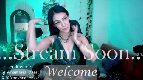 Jennyfer.... but u can say me Anastasia online show from 01.28.25