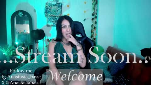 Jennyfer.... but u can say me Anastasia online show from 02.06.25